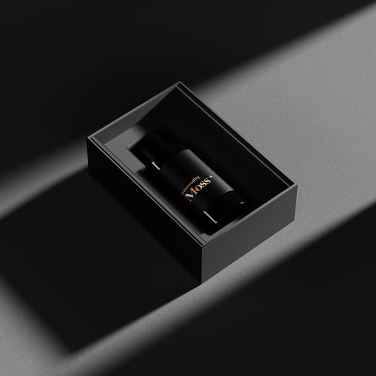 Moss Bold nagrodzony przez Esquire Magazine jako 24 najlepsze wody kolońskie 2024 roku