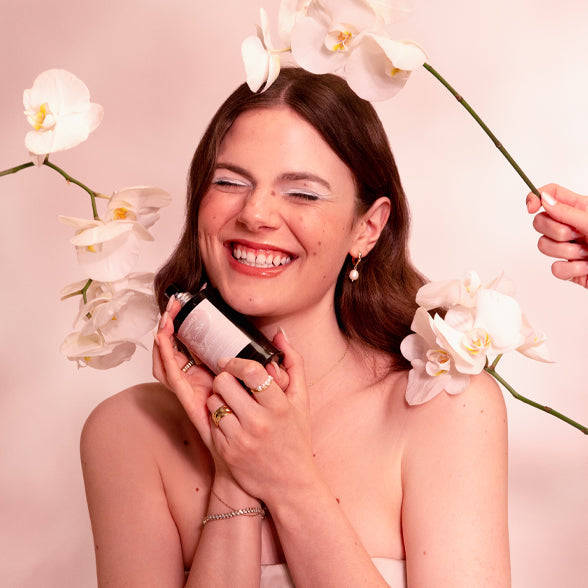 Za zapachem: Emma z Perfumerism opowiada o tworzeniu Milk Orchid