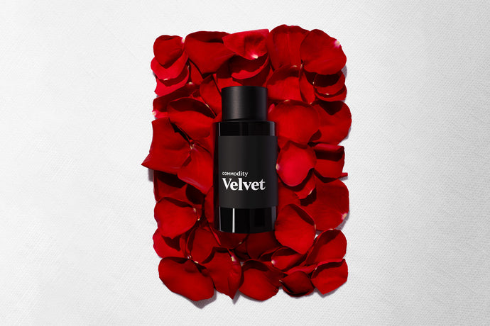 Jak naprawdę pachną różane perfumy?